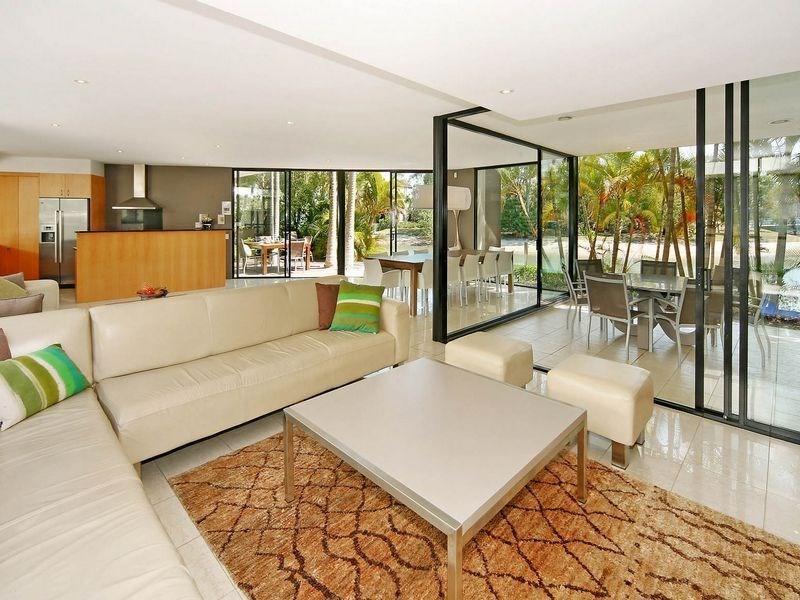 Luxury Retreat With Private Beach & Jetty Noosa Heads Room photo